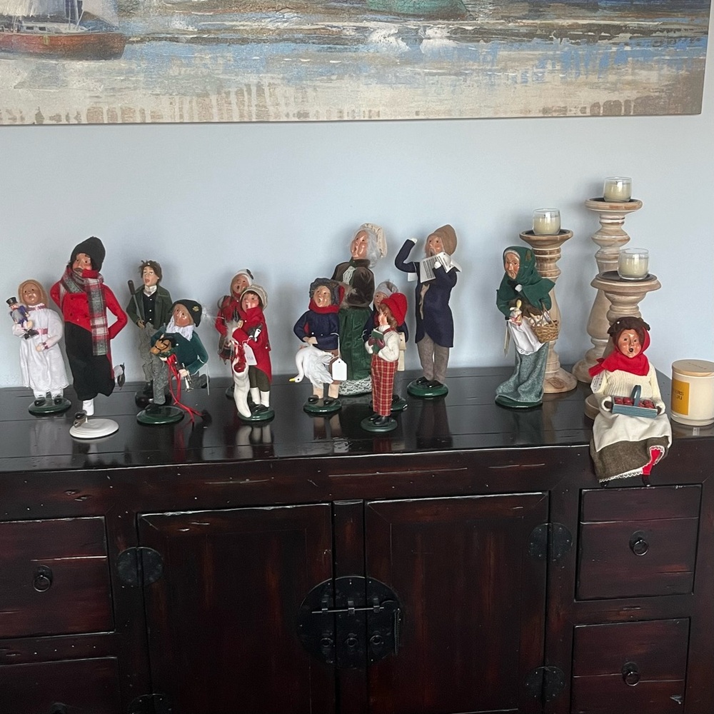 Buyers choice carolers